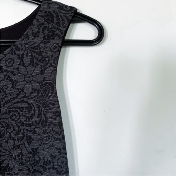 Bordeaux • Dress - Picture 4 of 4